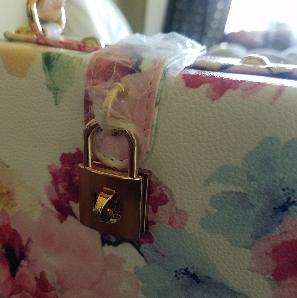 Vintage floral box hand bag - Picture 4 of 6